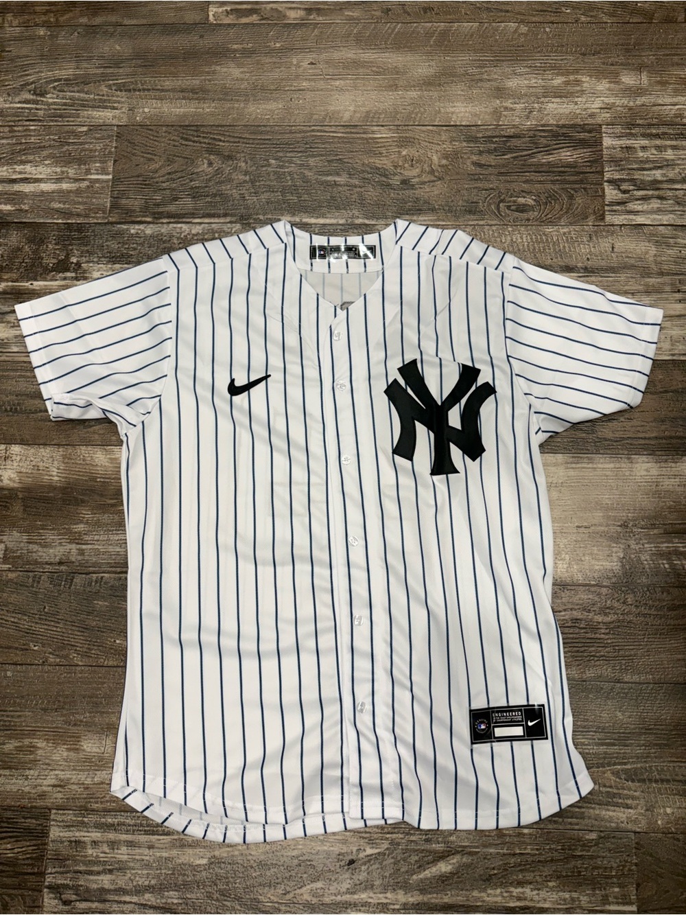 Aaron judge (sz below) classic white New York Yankees pinstripe baseball jersey